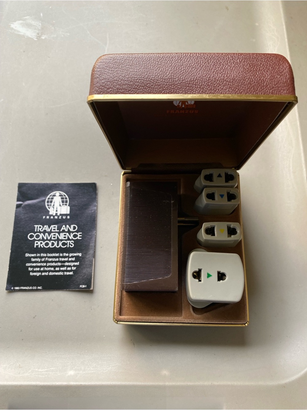 FRANZUS FR-1650 Travel Dual Converter Kit